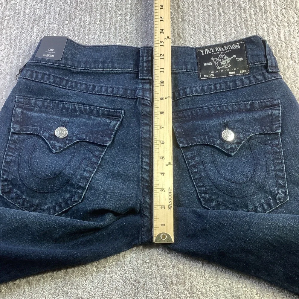 True Religion Geno Flap Big T Relaxed‎ Slim Jeans Mens 30 x 32 (Actual 30 x 31)
